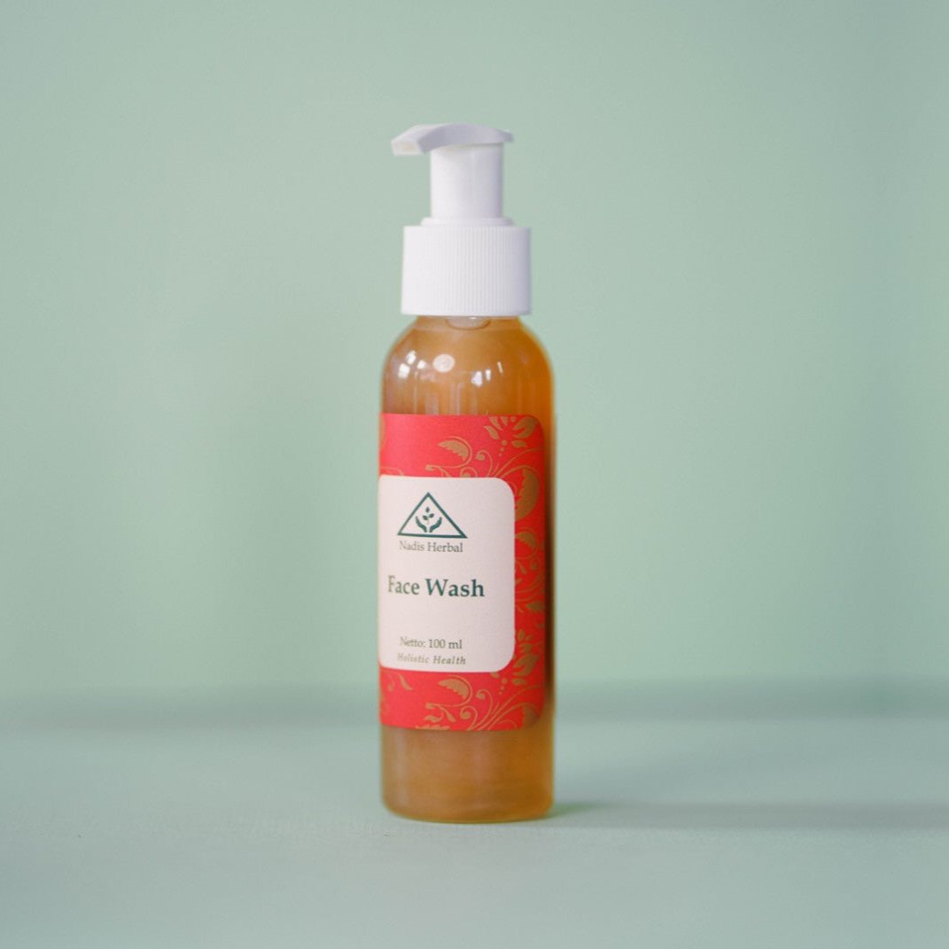 muilo uogų veido prausiklis mišriai riebiai odai Nadis Herbal