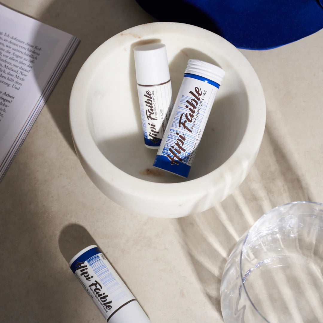 lūpų balzamas su pantenoriu ir dumbliais Hipi Faible 